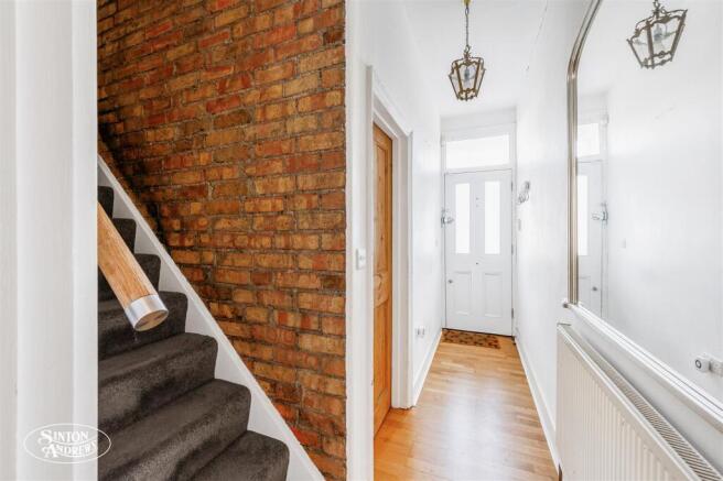 104 Cranmer Avenue-17.jpg