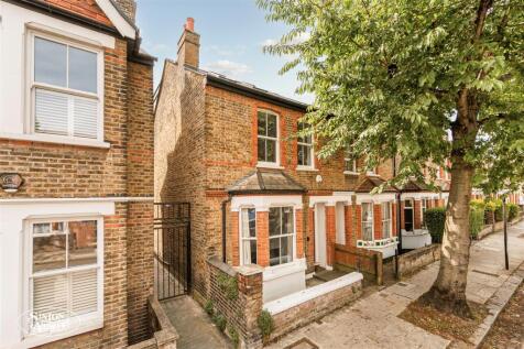 Balfour Road, Northfields