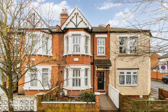 76 Elthorne Park Road-1.jpg