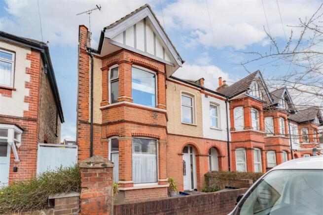 8 Drayton Bridge Road.jpg