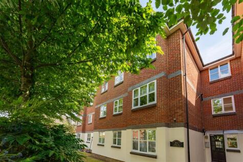 Malting Way, Isleworth