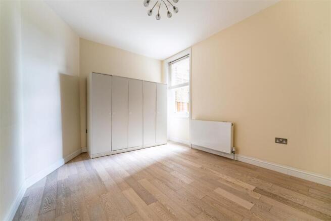 112 Boston Bed.jpg