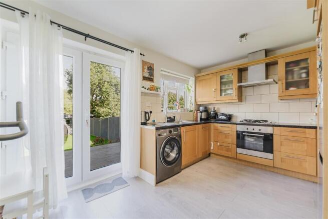 21 Bordars Kitch.jpg