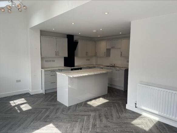 Fitted Kitchen/Diner