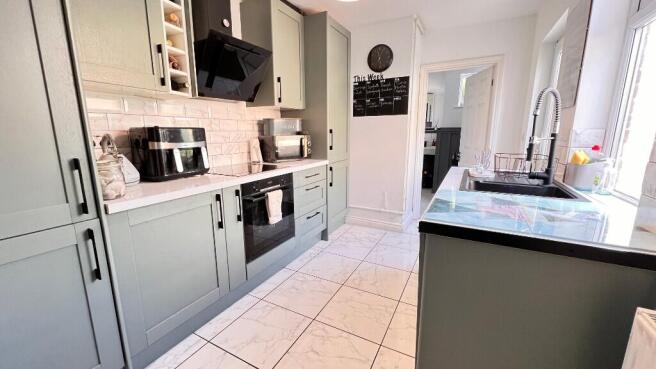 Fitted Kitchen