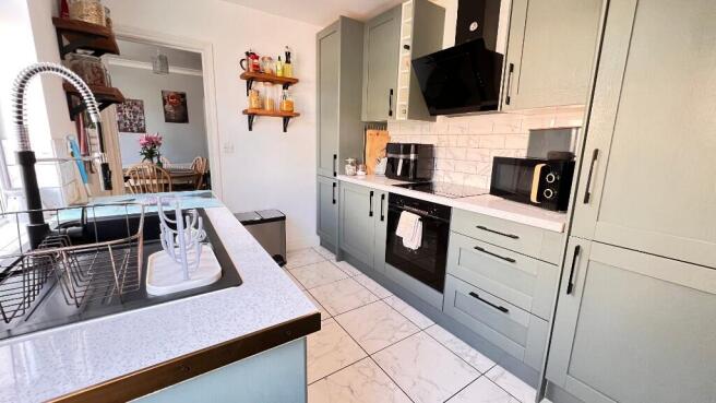 Fitted Kitchen