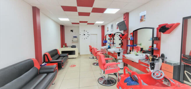 Traditional Barbers Shop - Lease For Sale