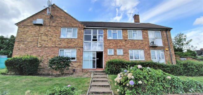 2 Bedroom Ground Floor Flat