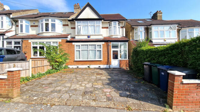 4 BEDROOM END OF TERRACE