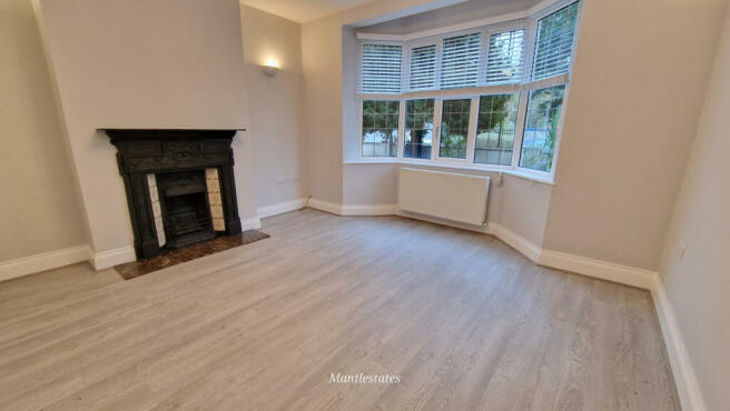 3 Bedroom Ground Floor Flat