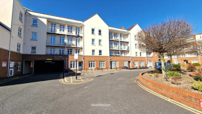 ONE BEDROOM FLAT