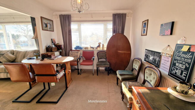 FRONT BEDROOM - DINING ROOM