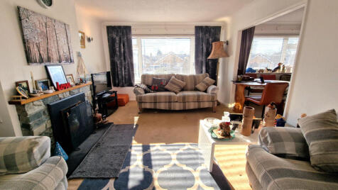 Silvercliffe Gardens, East Barnet EN4