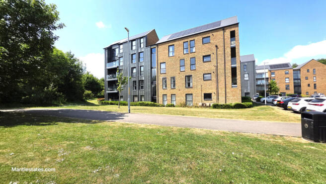 2 Bedroom Ground Floor Flat