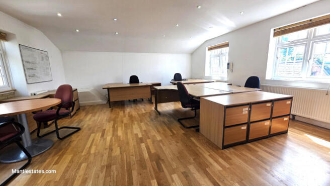 Spacious Office To Let
