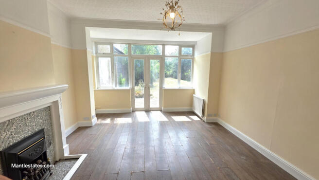 REAR RECEPTION
