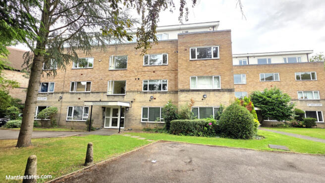 2 Bedroom Second Floor Flat