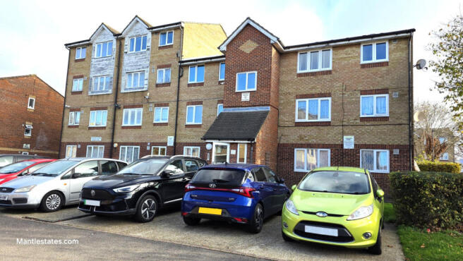 1 bed flat for sale Wigston Close, Edmonton N18