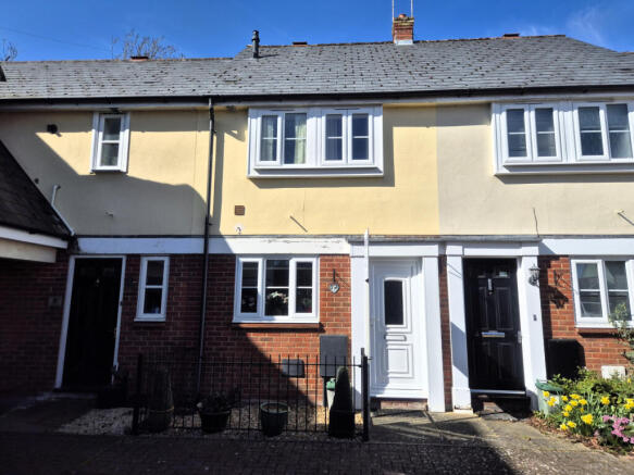 2 Bedroom Terraced for Sale