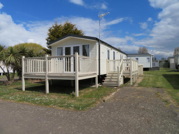 3 Bedroom Park Home for Sale