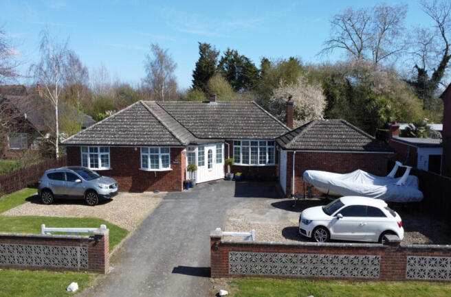 3 bedroom Bungalow for sale