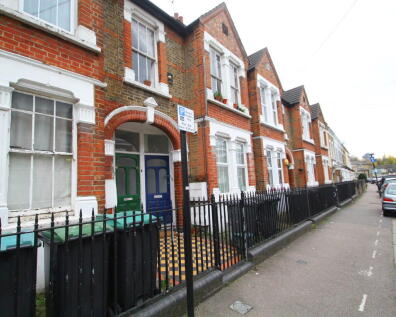 Grove Road, Seven Sisters