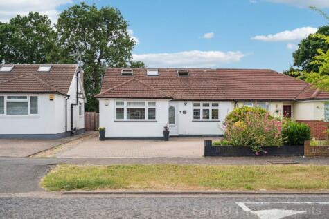 Harrow Way, Carpenders Park