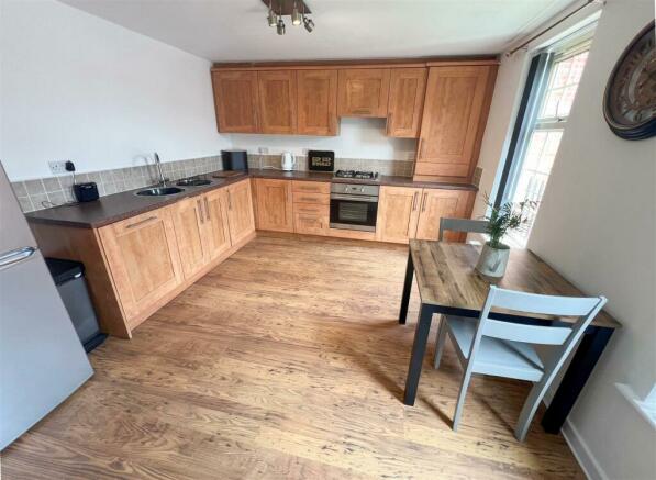 OPEN PLAN LIVING DINING KITCHEN