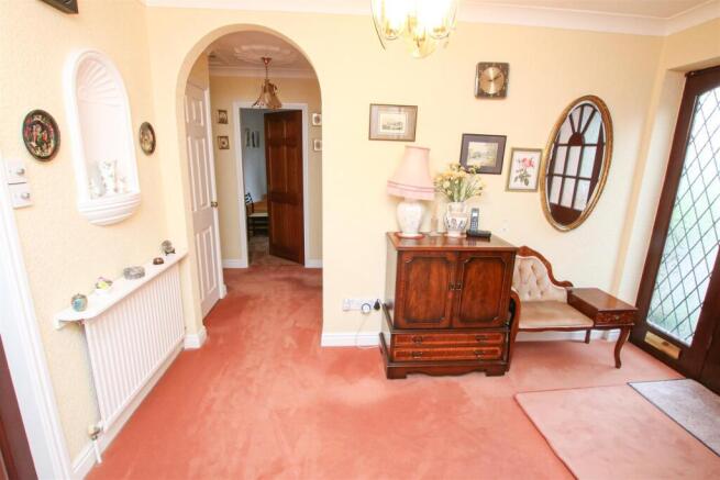 ENTRANCE HALL