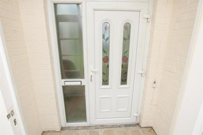 ENTRANCE PORCH