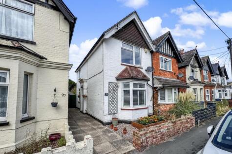 Badshot Lea Road, Farnham