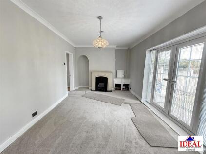 Central Avenue, Woodlands, Doncaster