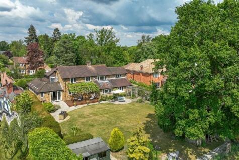 Chiltern Hill, The Chalfont Heights Estate, Chalfont St. Peter