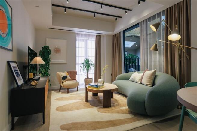 1 bedroom show apartment