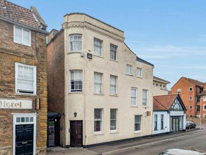 Apartment , Wessex House, Bridgwater - ALLOCATED PARKING / NO CHAIN