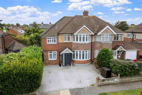 Stockbridge Gardens, Chichester, PO19