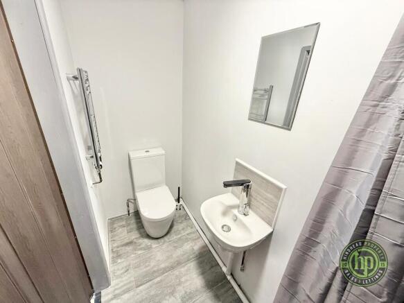 Shower Room 1