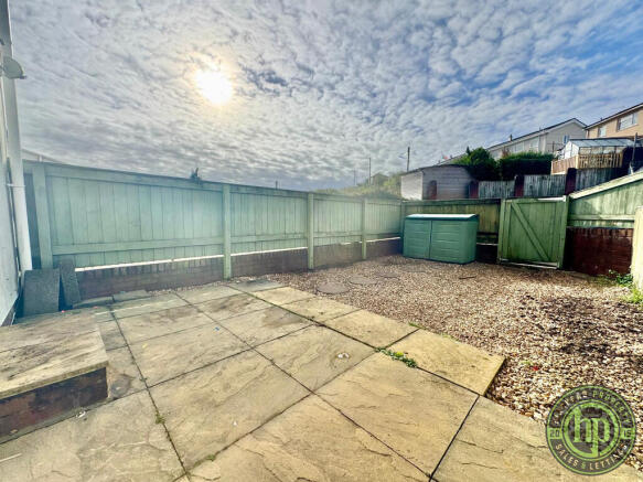 IMG-20251023-WA00...