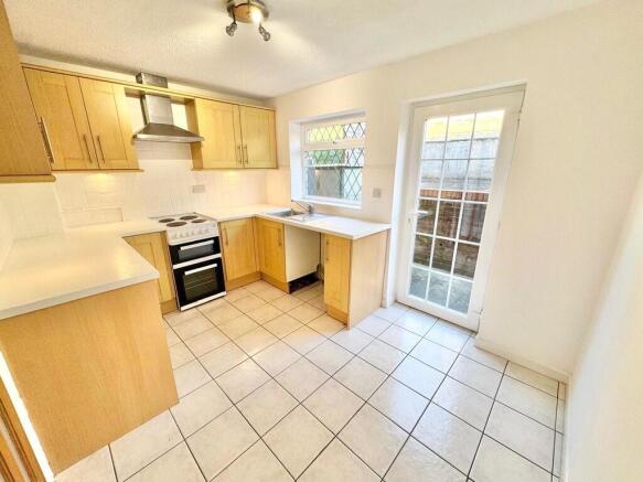 IMG-20251121-WA00...