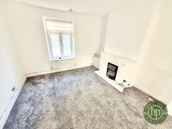 IMG-20251119-WA00...