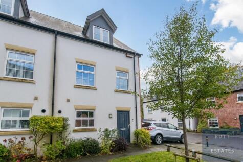 Albert Close, Ottery St. Mary