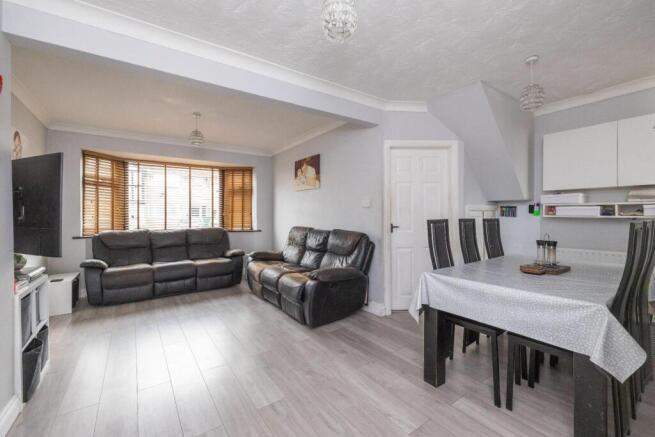 Living / Dining Room