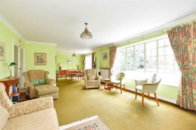 Living Room at Lyndhurst Rise