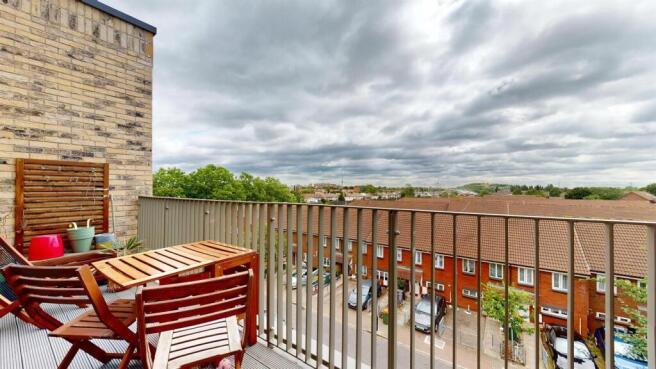 2 bedroom for sale at Mahindra Way, Beckton, E6 by