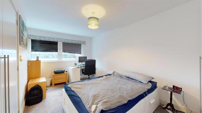 Property For Sale Gallions Reach, E16 (Master room