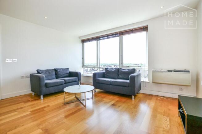 DSC_599815578529821557876065 (Large).jpg