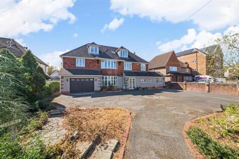 Woodcote Grove Road, Coulsdon