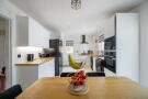 Kitchen/ Dining Room