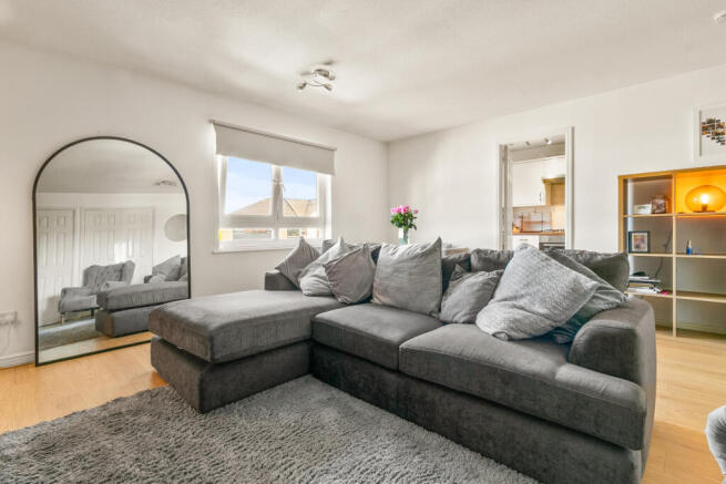 Lounge/ Dining Room