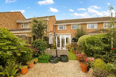 Winchcombe Close, Nailsea, BS48